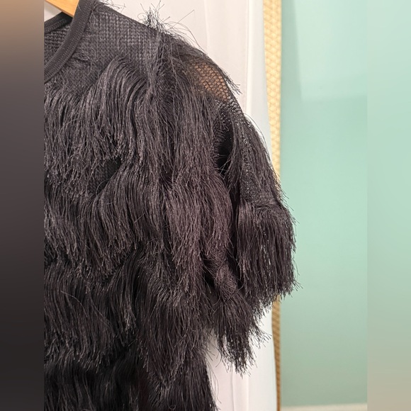 H&M Black Top - Picture 3 of 4